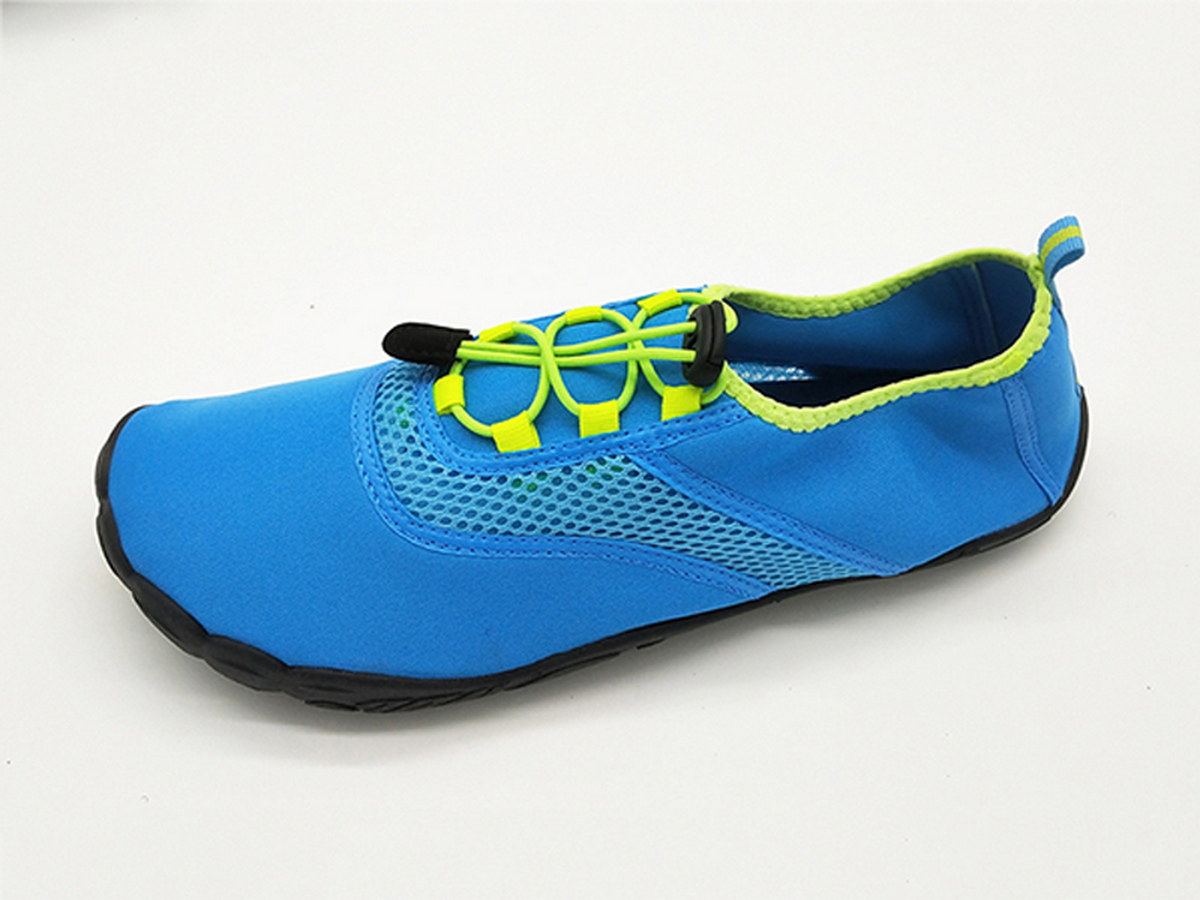 ODM OEM Versatile Aqua shoes for Casual Wear